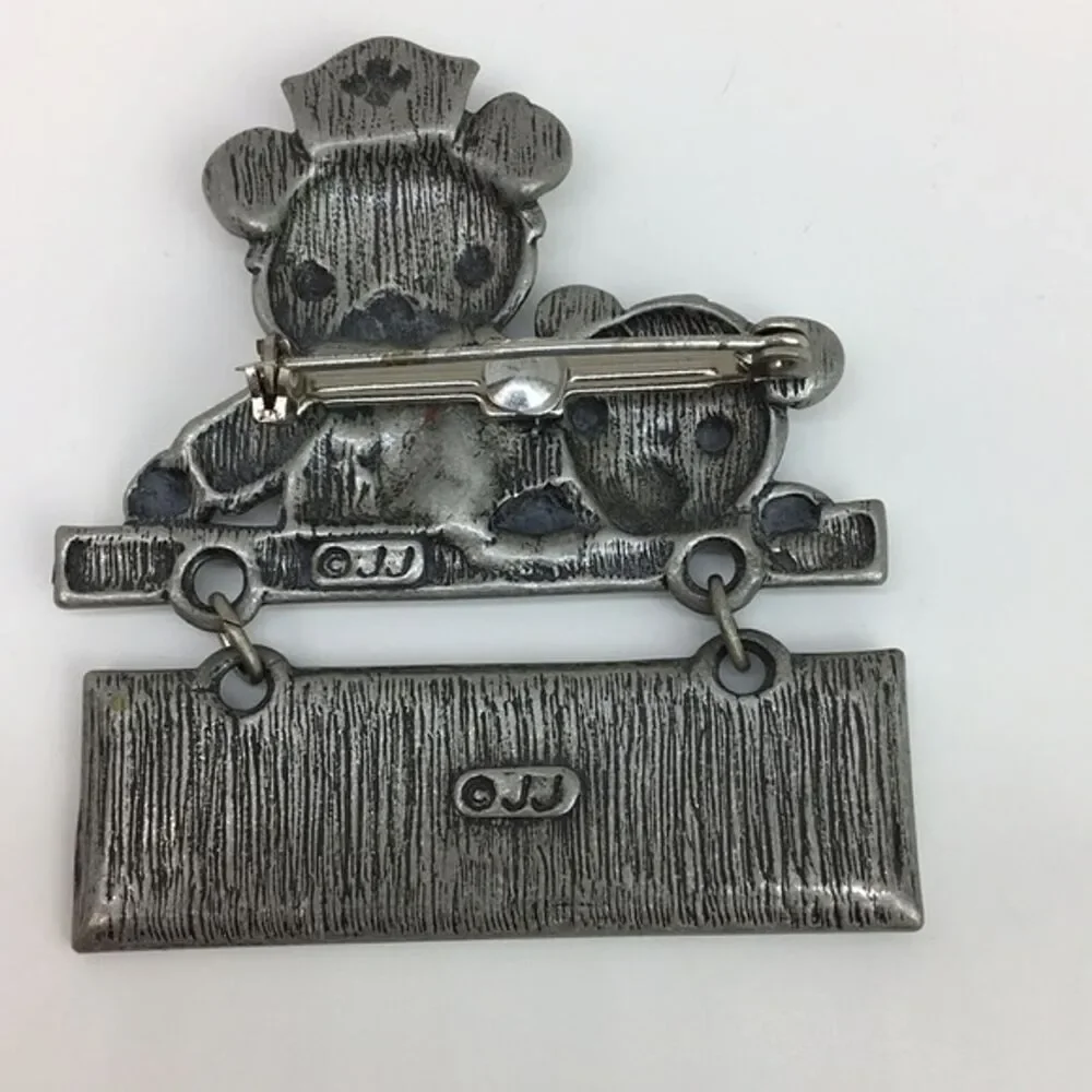 Vtg. J.J. Brooch Pin Nurses‎ Teddy Bear Articulated Kitchy Cute Nurse Gift